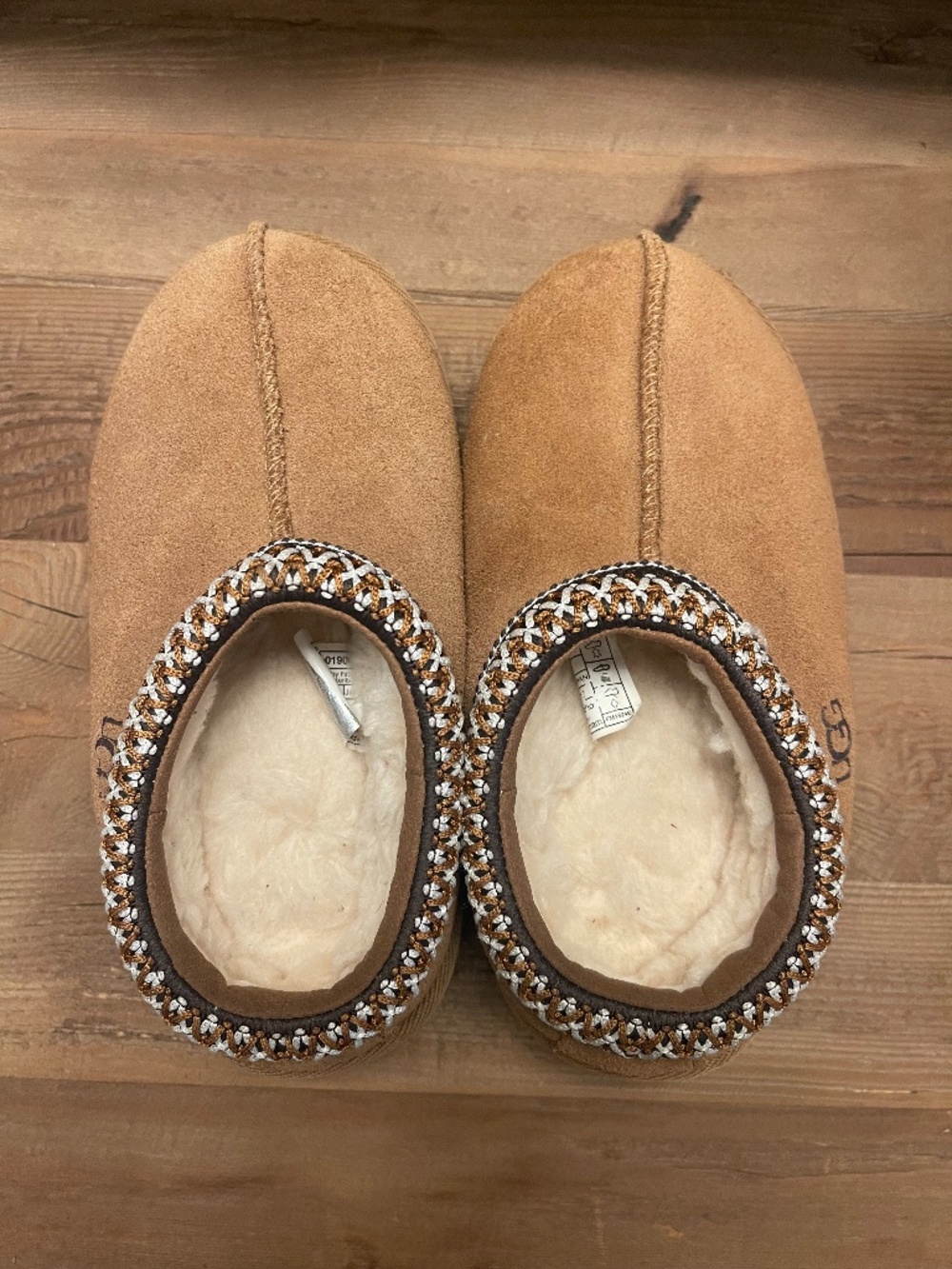 UGG Tasman II Slippers Toddler Size 10 Shoes Chestnut Suede Slip On Minimalist - Picture 4 of 4